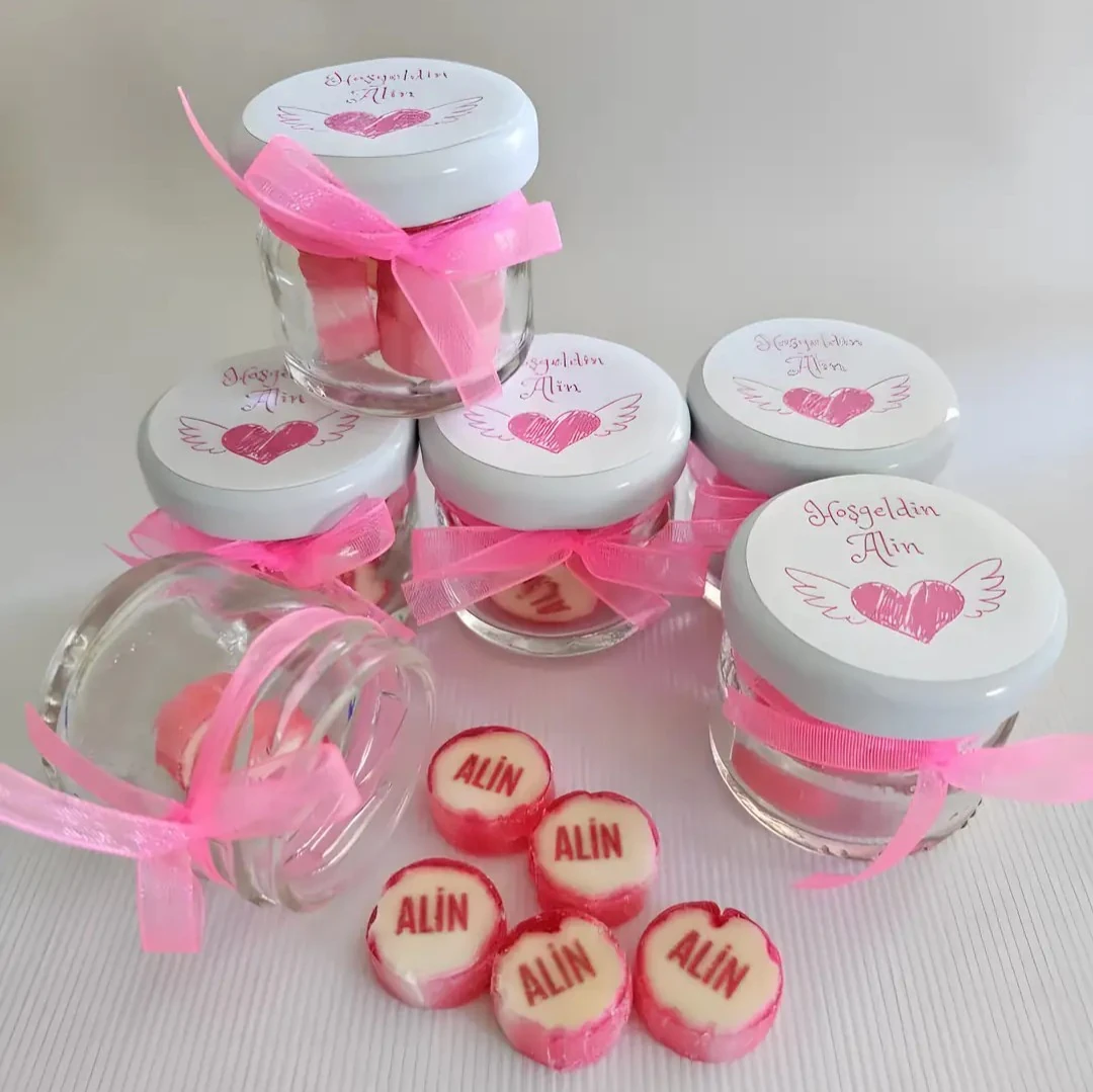 İsimli Hediyelik Kavanoz Kız Bebek Şekeri 24 Adet