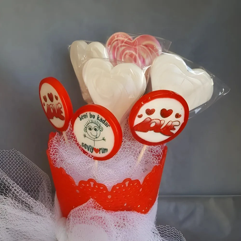 SENİ BU KADAR SEVİYORUM