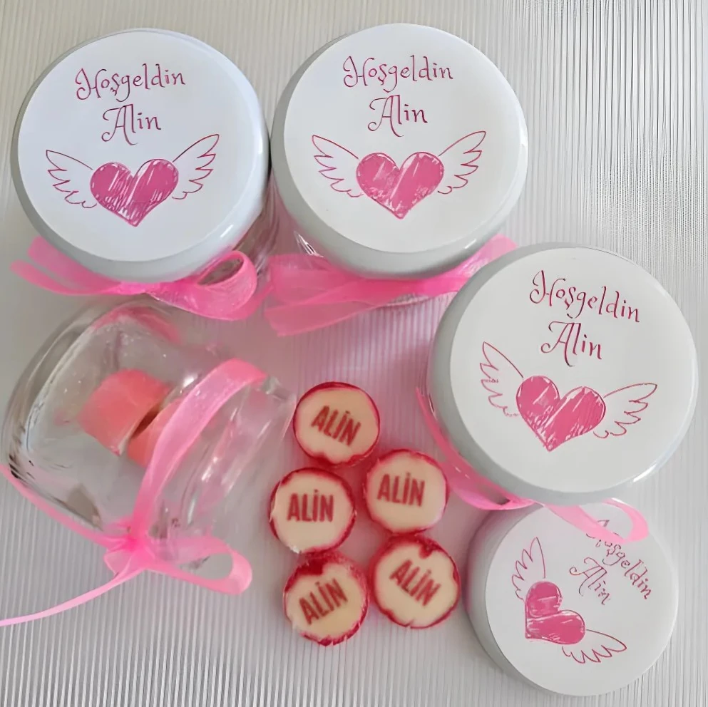 İsimli Hediyelik Kavanoz Kız Bebek Şekeri 24 Adet