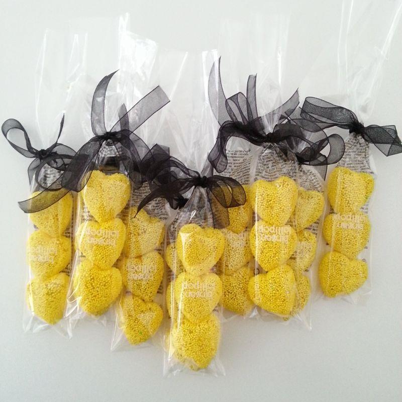 24 ADET KURDELELİ SARI 3'LÜ KALP JÖLE LOKUM LİMONLU