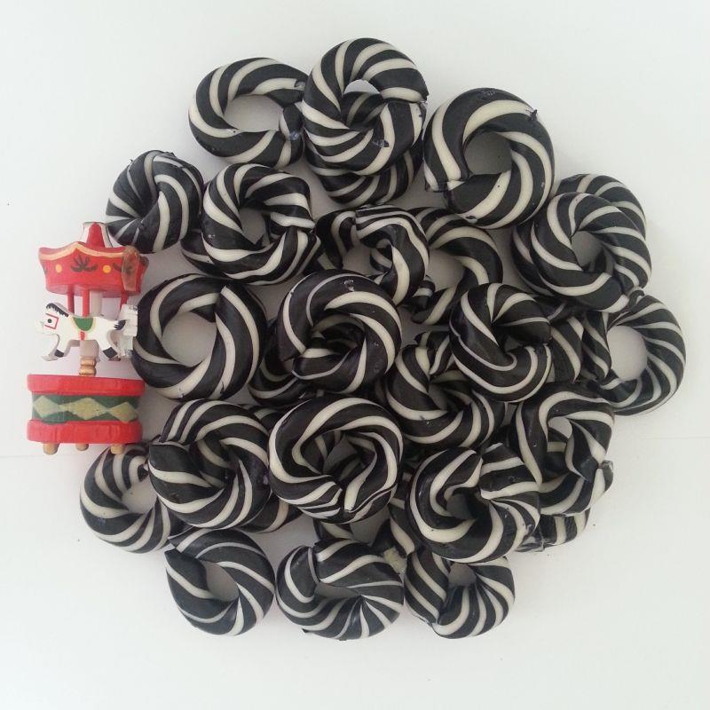 SİYAH BEYAZ HALKA ŞEKERİ 250 gr