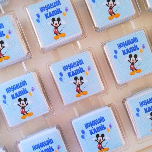 HOŞGELDİN ERKEK BEBEK ÇİKOLATASI 48 ADET KUTULU EC18