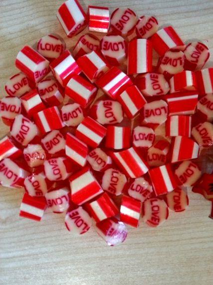 LOVE LOLLY TROPİK MEYVE AROMALI 250 GR