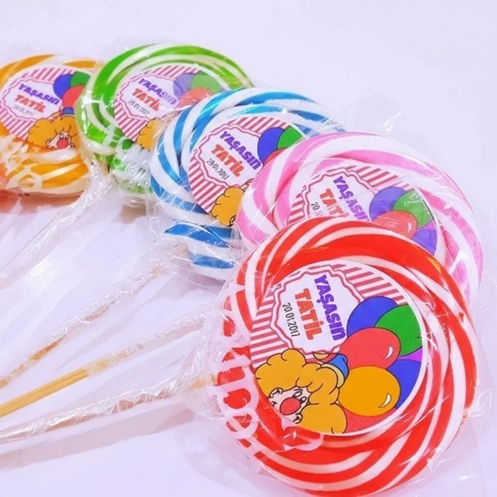 24 Adet Etiketli Karışık Renkli Sosyete Lolipop Mezuniyet Şekeri 204