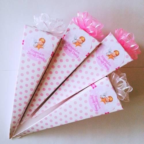 50 ADET KURDELELİ ETİKETLİ KÜLAHLI KIZ BEBEK MEVLÜT ŞEKERİ 30 gr M08