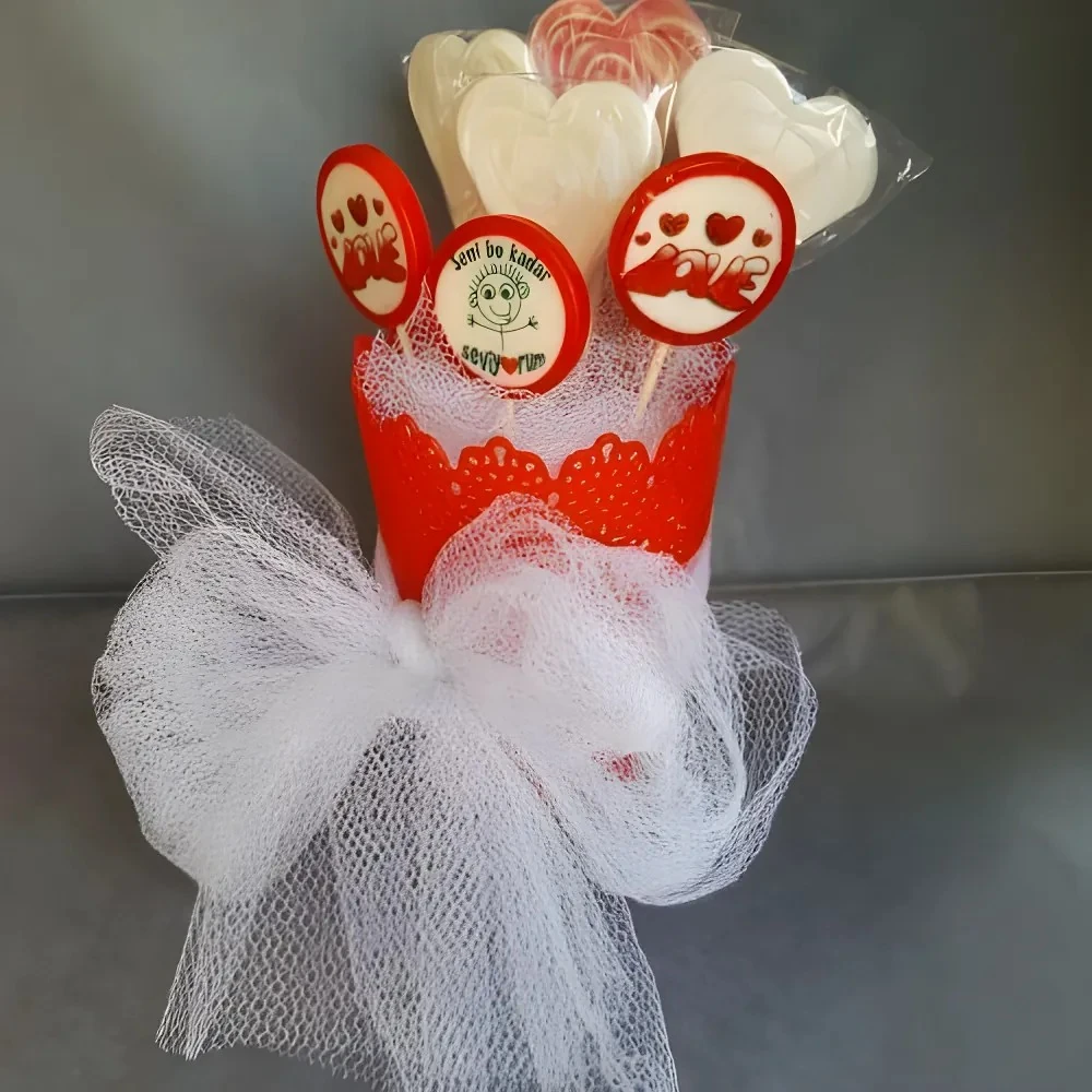 SENİ BU KADAR SEVİYORUM