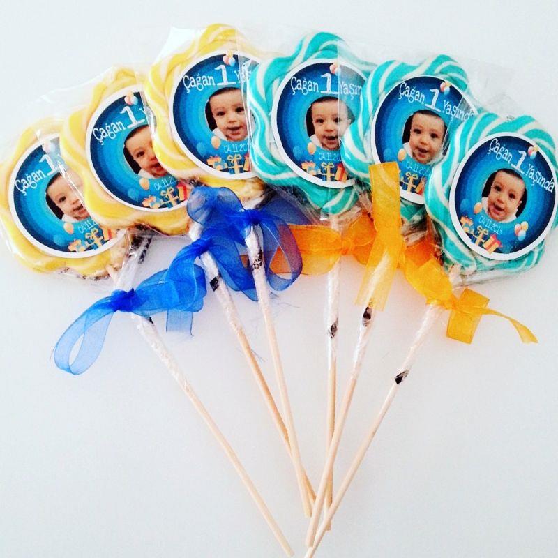 24 ADET ETİKETLİ KURDELELİ PAPATYA LOLİPOP ŞEKER L24