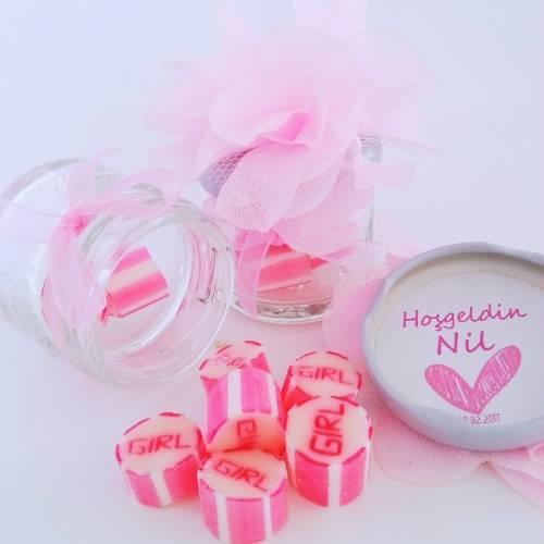 24 ADET PEMBE KURDELELİ ÇİÇEKLİ KAVANOZLU LOLLY ŞEKER 157