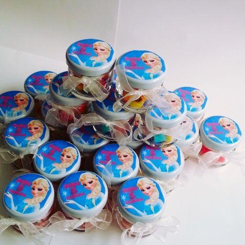 24 ADET MASAL KAHRAMANI ETİKETLİ KURDELELİ KAVANOZLU LOLLY ŞEKER 37