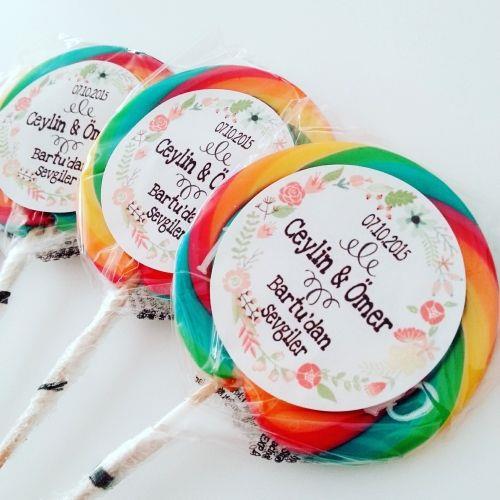 24 ADET ETİKETLİ GÖKKUŞAĞI LOLİPOP ŞEKER L14