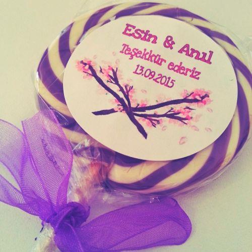 24 ADET ETİKETLİ KURDELELİ LOLİPOP NİKAH ŞEKERİ L11