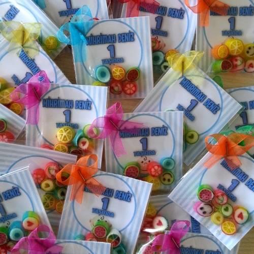 24 ADET KARTLI 5'li LOLLY PAKET  BEBEK ŞEKERİ 155