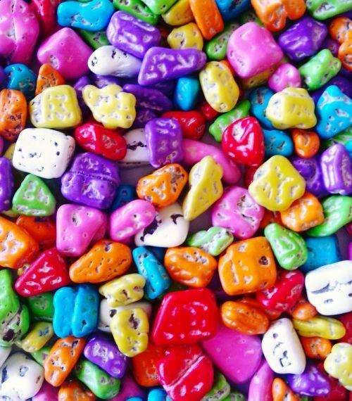 Gökkuşağı Çakıltaşı Draje Toptan 3 kg