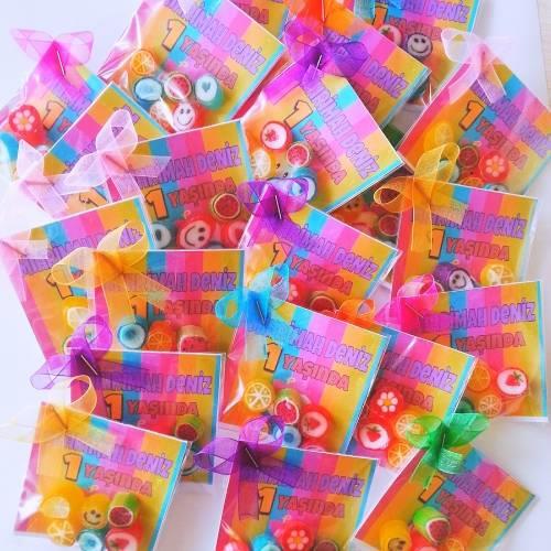 24 ADET KARTLI 5'li LOLLY PAKET  BEBEK ŞEKERİ 154