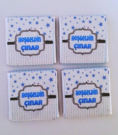 İSİMLİ ERKEK BEBEK ÇİKOLATASI 48 ADET KUTULU MADLEN EC11