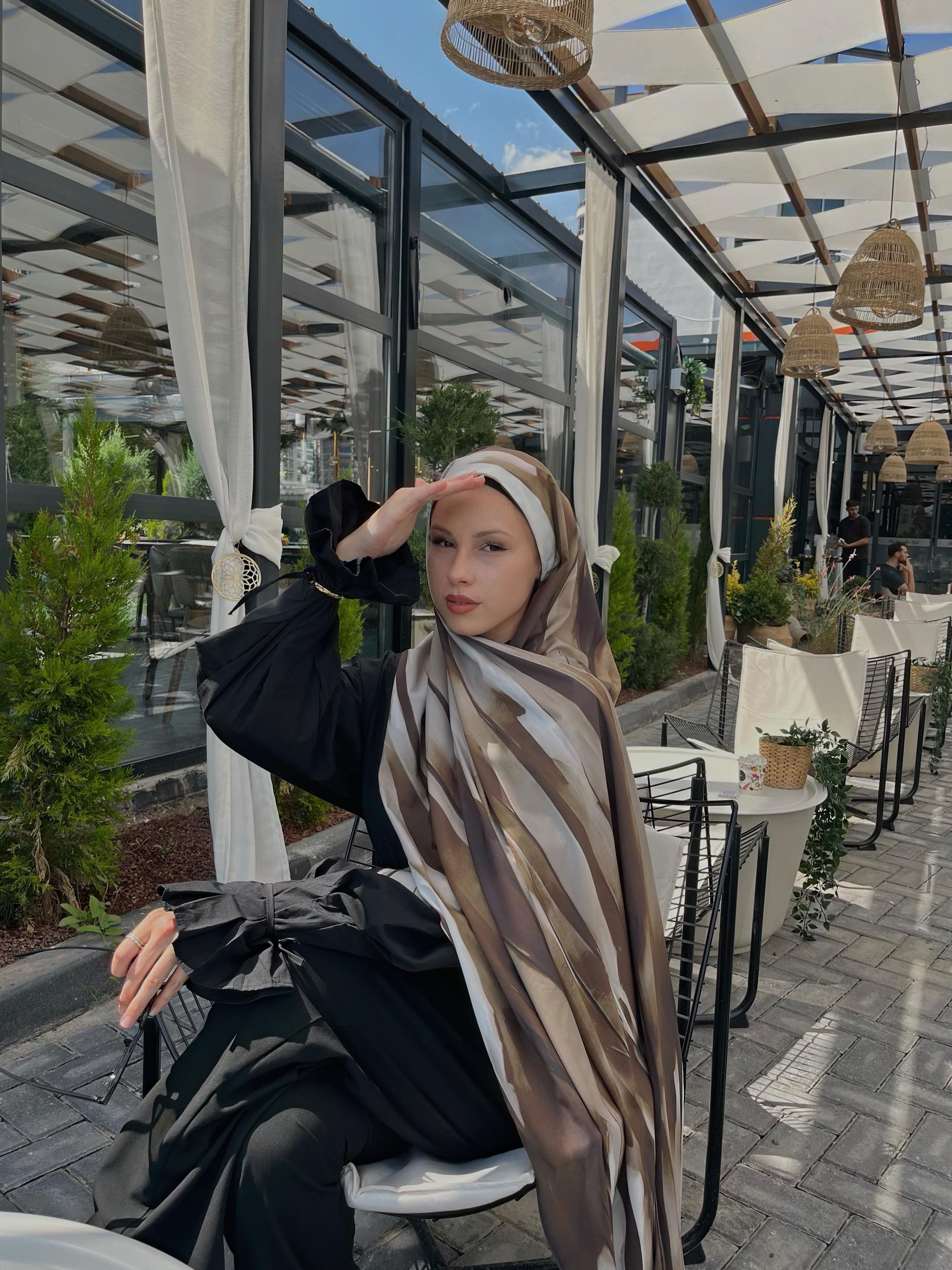 Elira