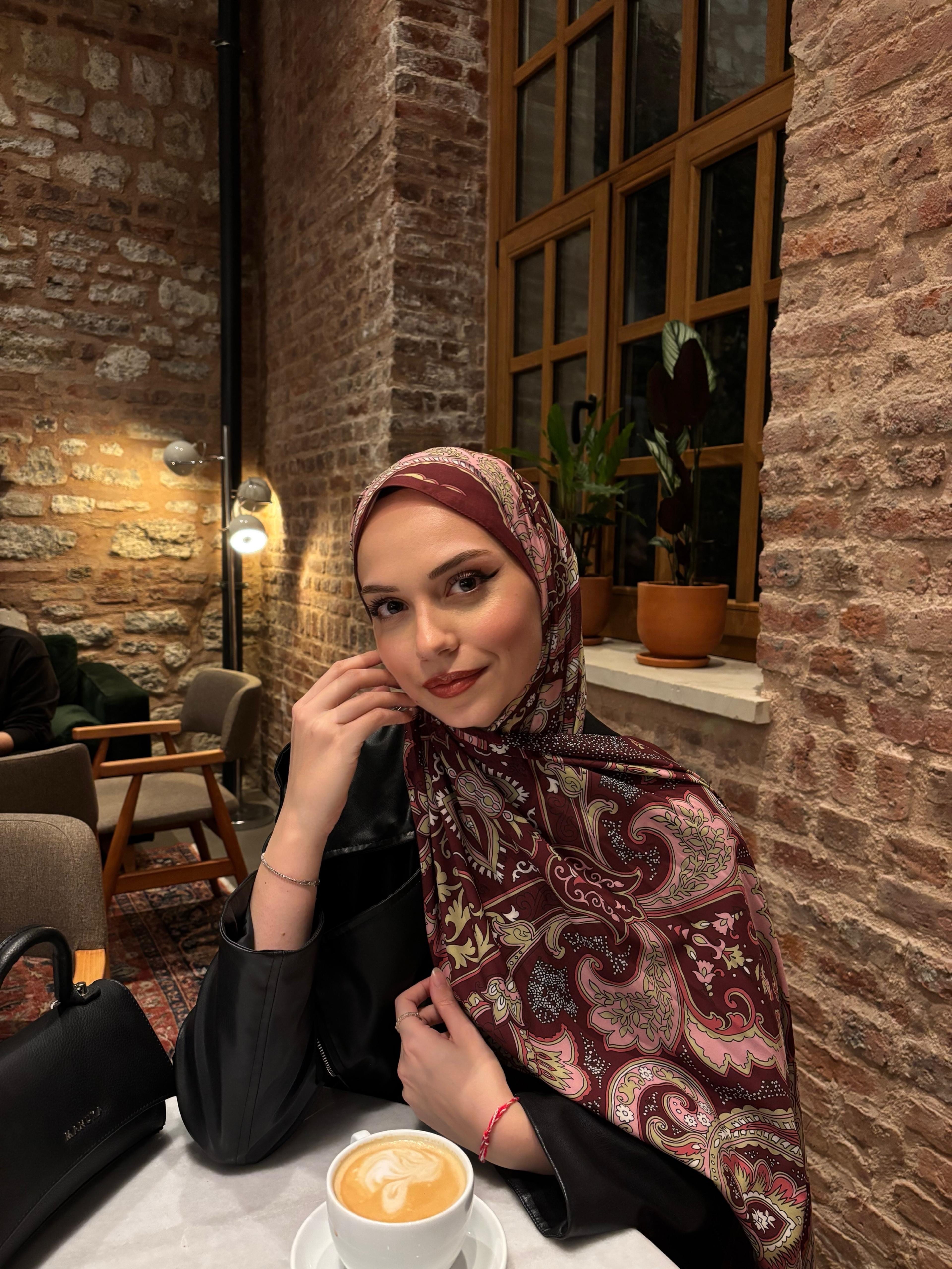İpekyolu Masalı