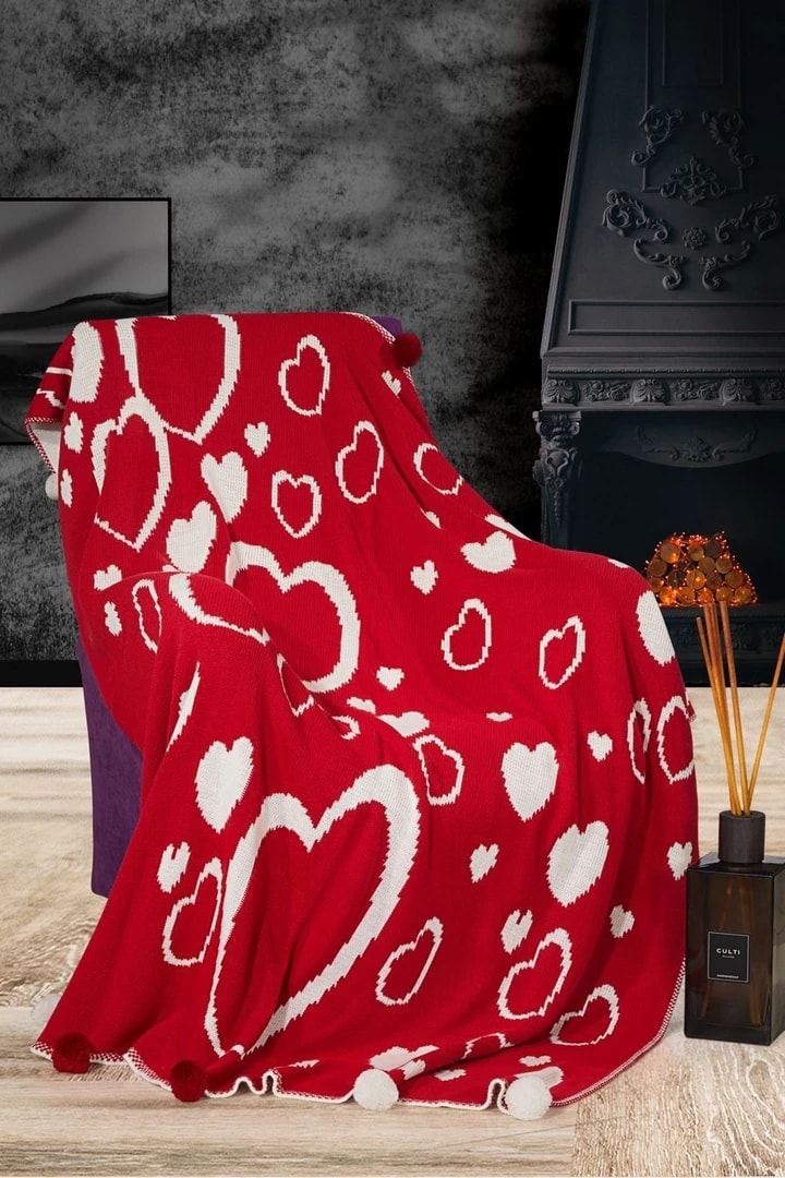 Kalp Triko Örgülü Tv Battaniyesi 130 X 170 (Kırmızı-Beyaz) -