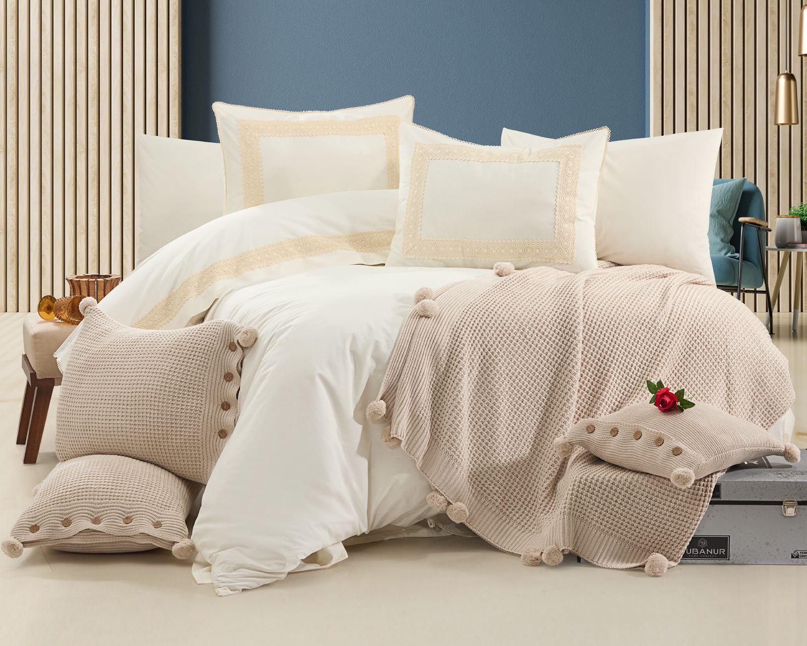 Katrine Çift Kişilik 11 Parça Nevresim Yatak Seti