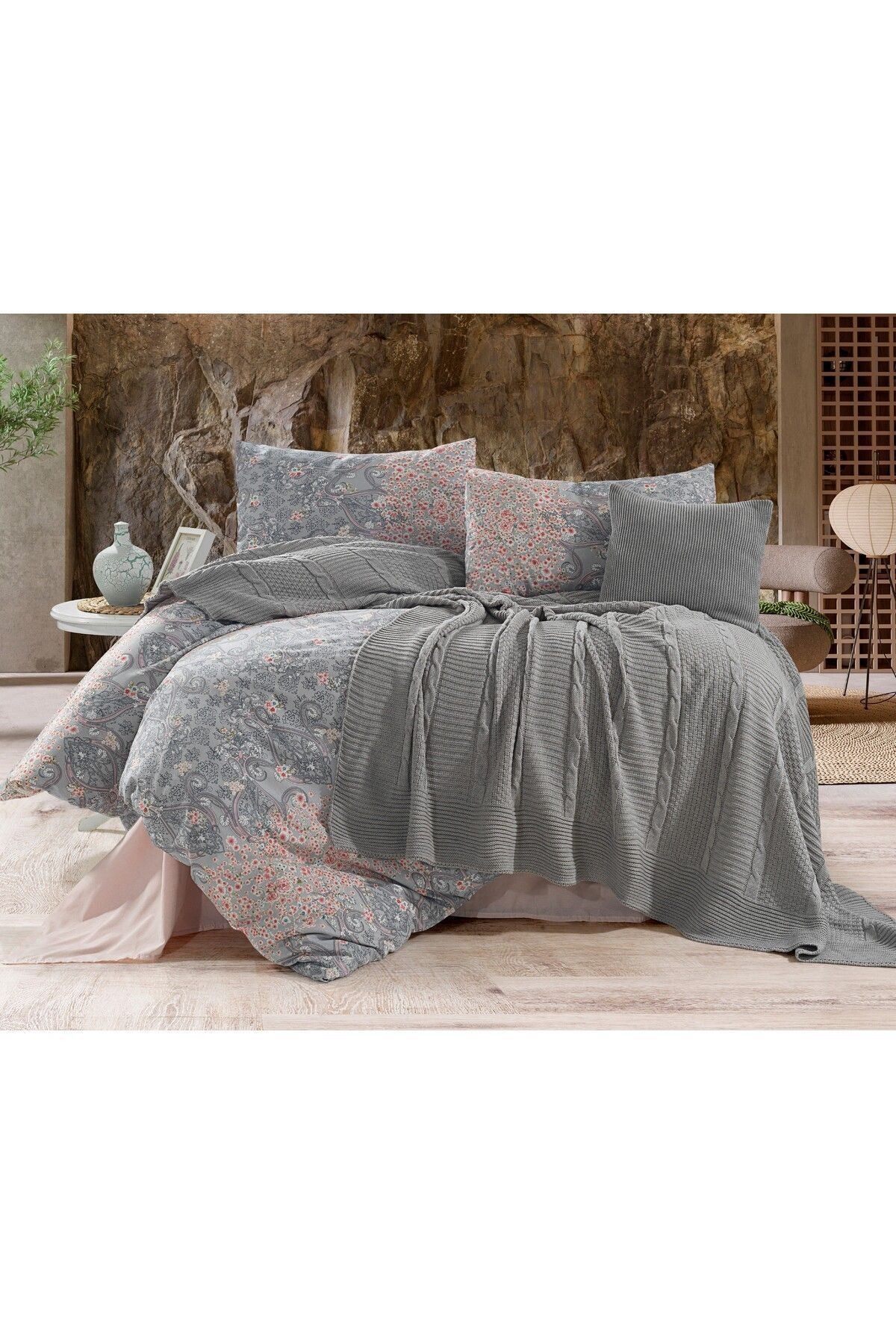 Hale Çift Kişilik 57 Tel Nevresim Takımı Triko Battaniyeli 200 X 220 Cm