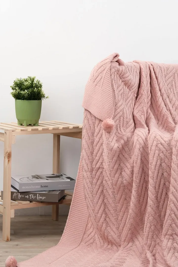 Leyla Triko Örgülü Tv Battaniyesi-4 Ponponlu 130 X 170 Cm