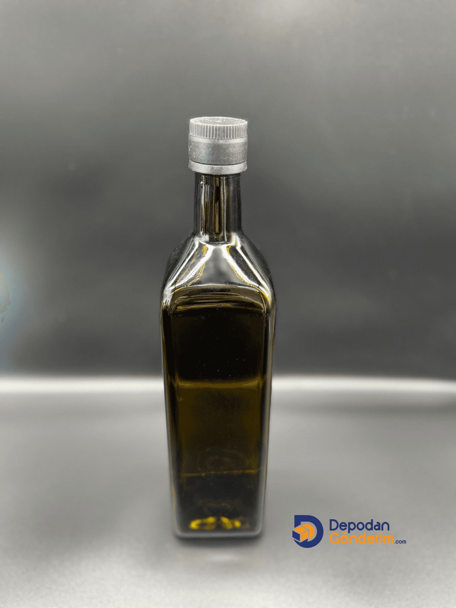 DP166 1000cc Yeşil Maraska Şişe (Siyah Kilitli Akıtıcılı Kapak) 
