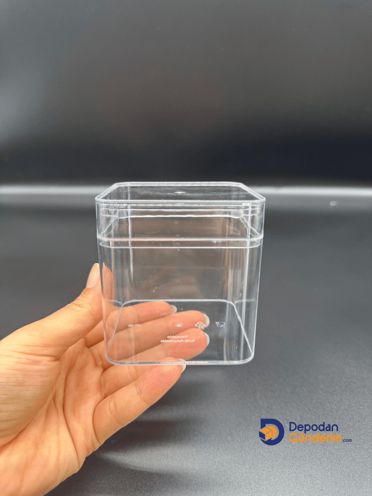 DP09 270cc Kare Tatlı Kabı (kapaklı) 