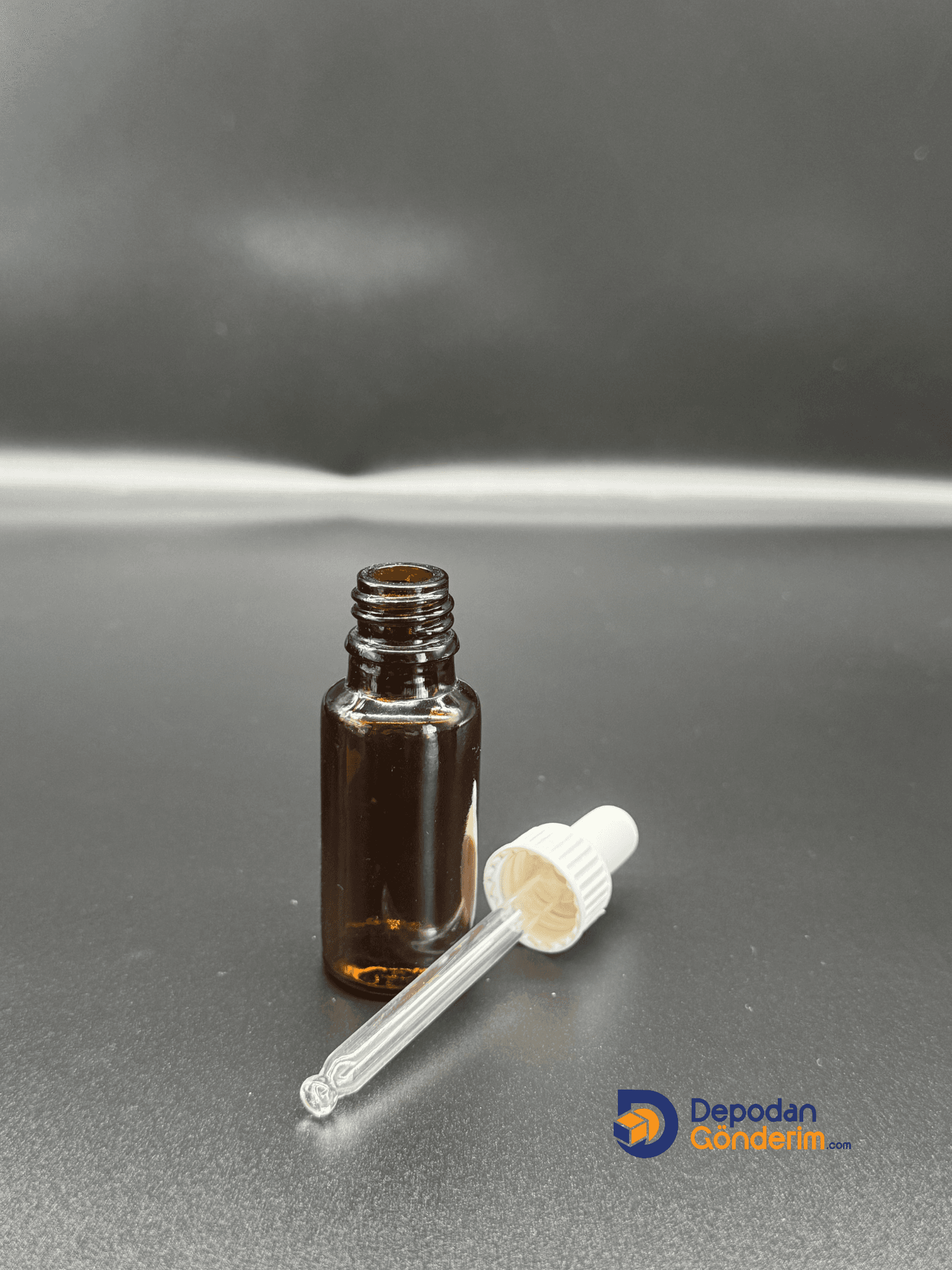 DP135 20cc Dar Ağızlı Ecza Cam Şişe (Cam Damlalıklı, Beyaz Plastik Kapaklı) 