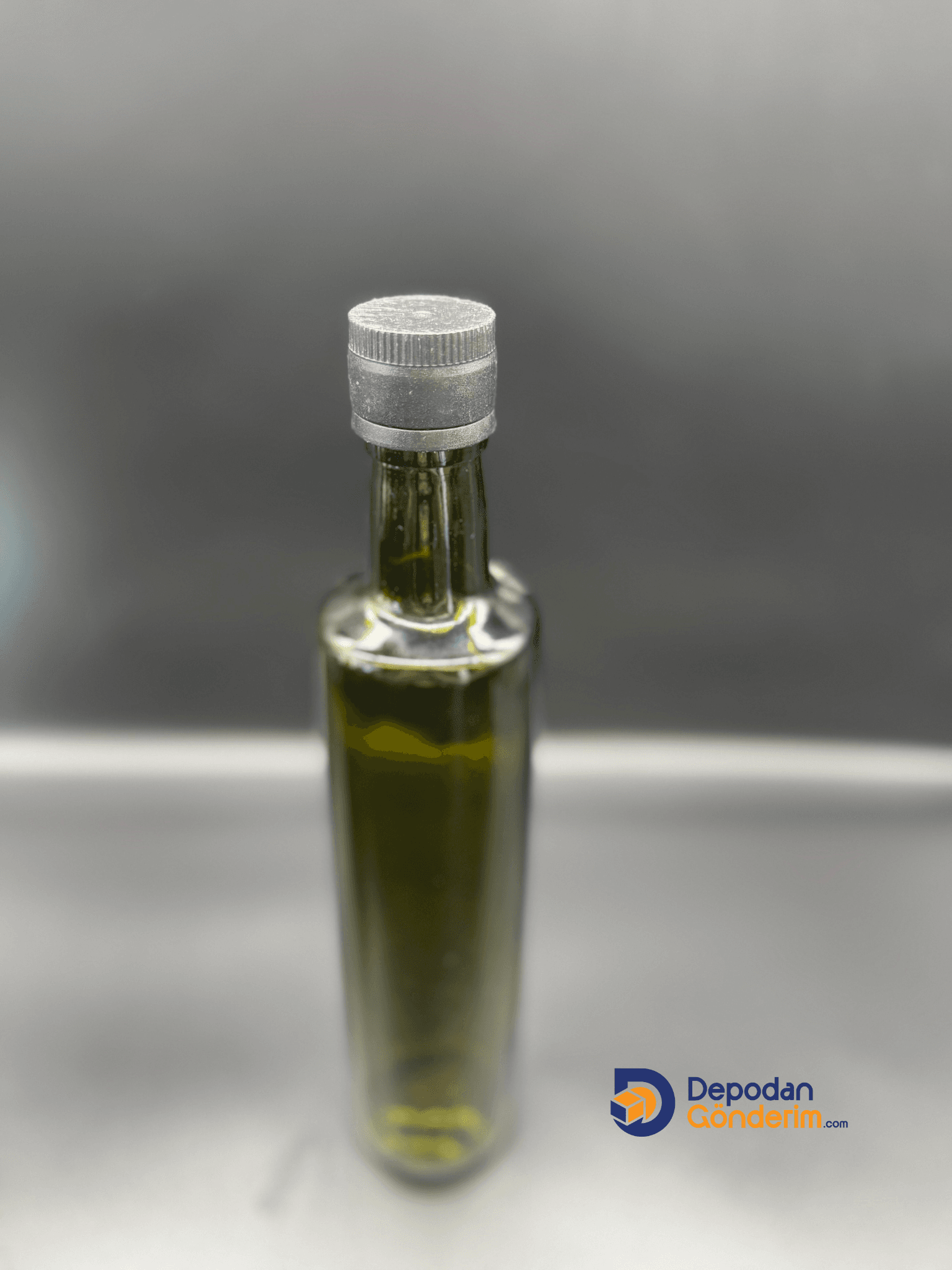 DP162 500cc Yeşil Dorika Şişe (Siyah Kilitli Akıtıcılı Kapak) 