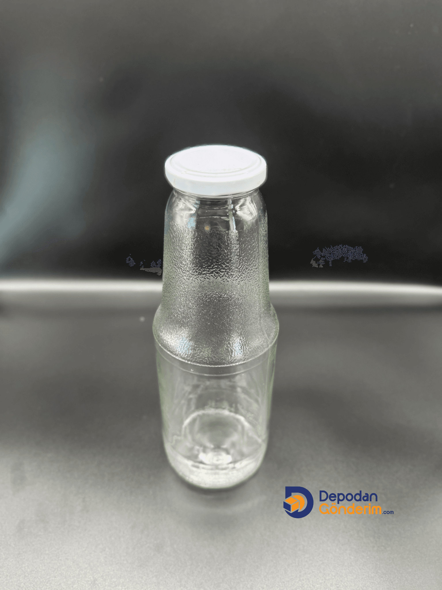 DP152 1000cc Buzlu Cam Şişe (Metal Beyaz Kapaklı)