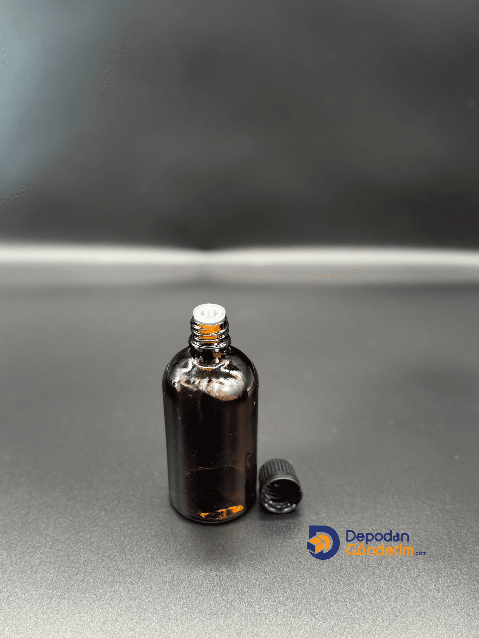 DP118 100cc Dar Ağızlı Ecza Cam Şişe (Siyah Kilitli, İçten Damlalıklı Kapaklı)