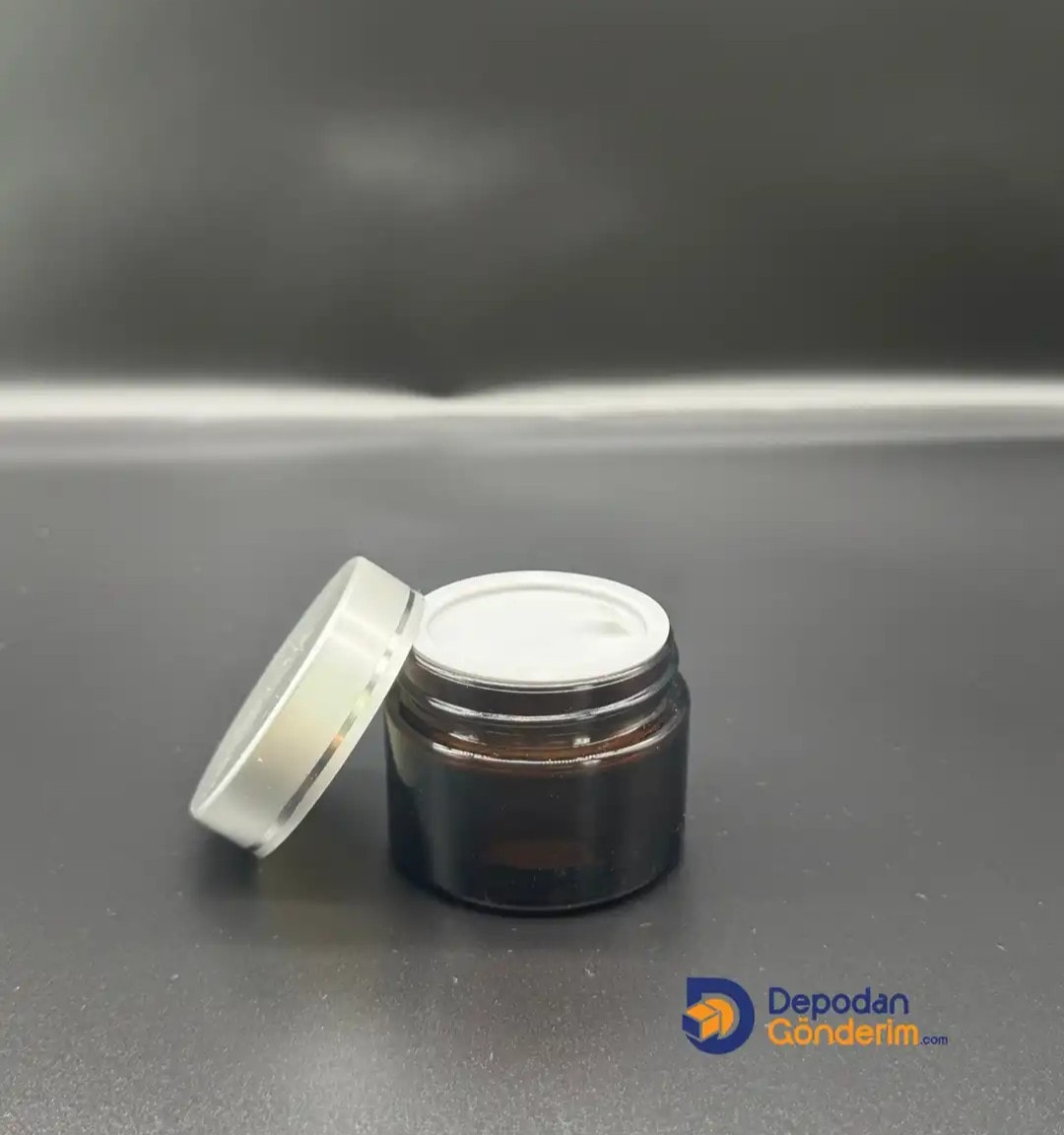 DP69 50cc Amber Cam Krem Kavanozu (Gümüş Kapaklı)