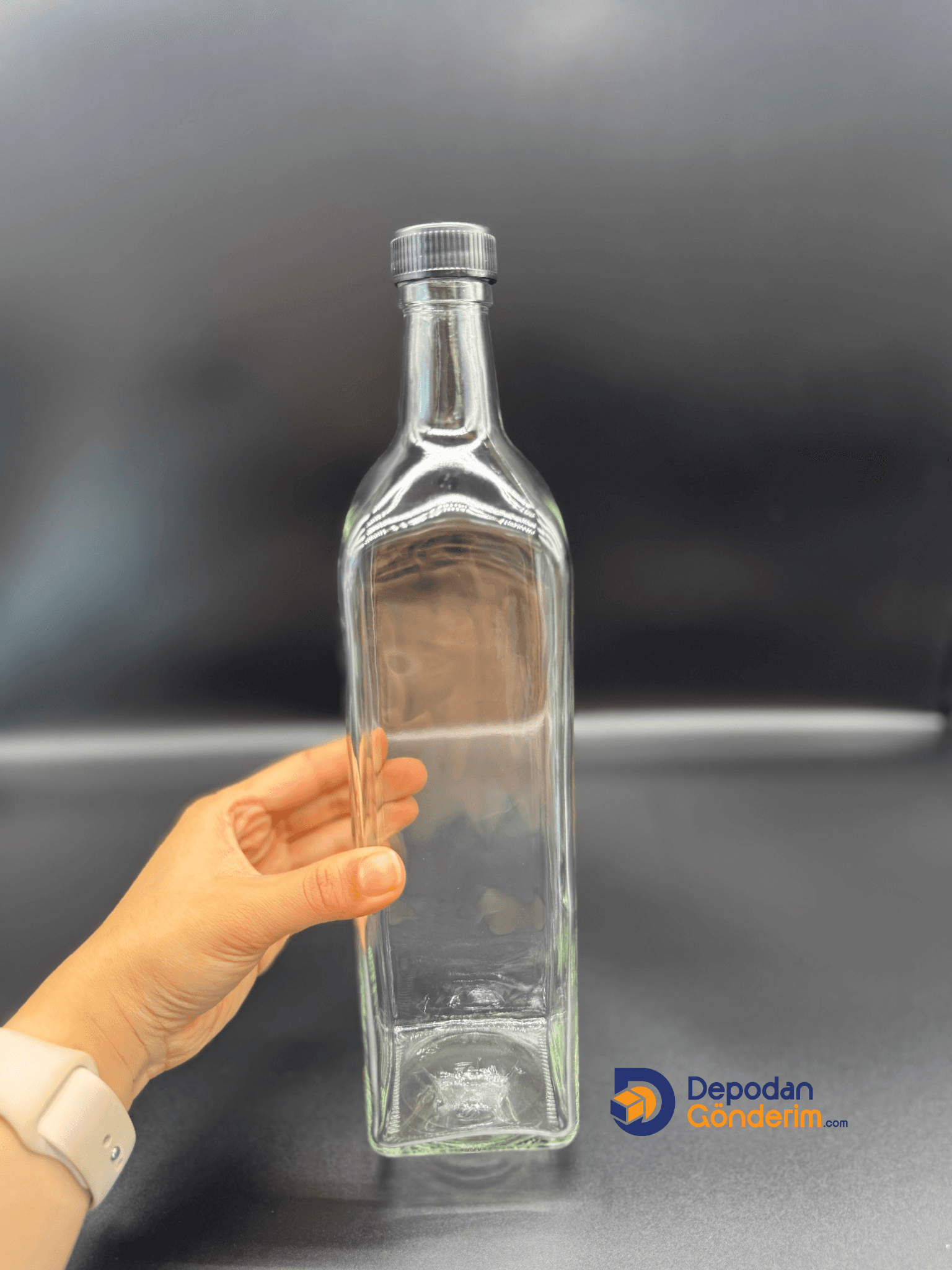 DP181 1000cc Şeffaf Maraska Şişe (Siyah Eko Kapak) 