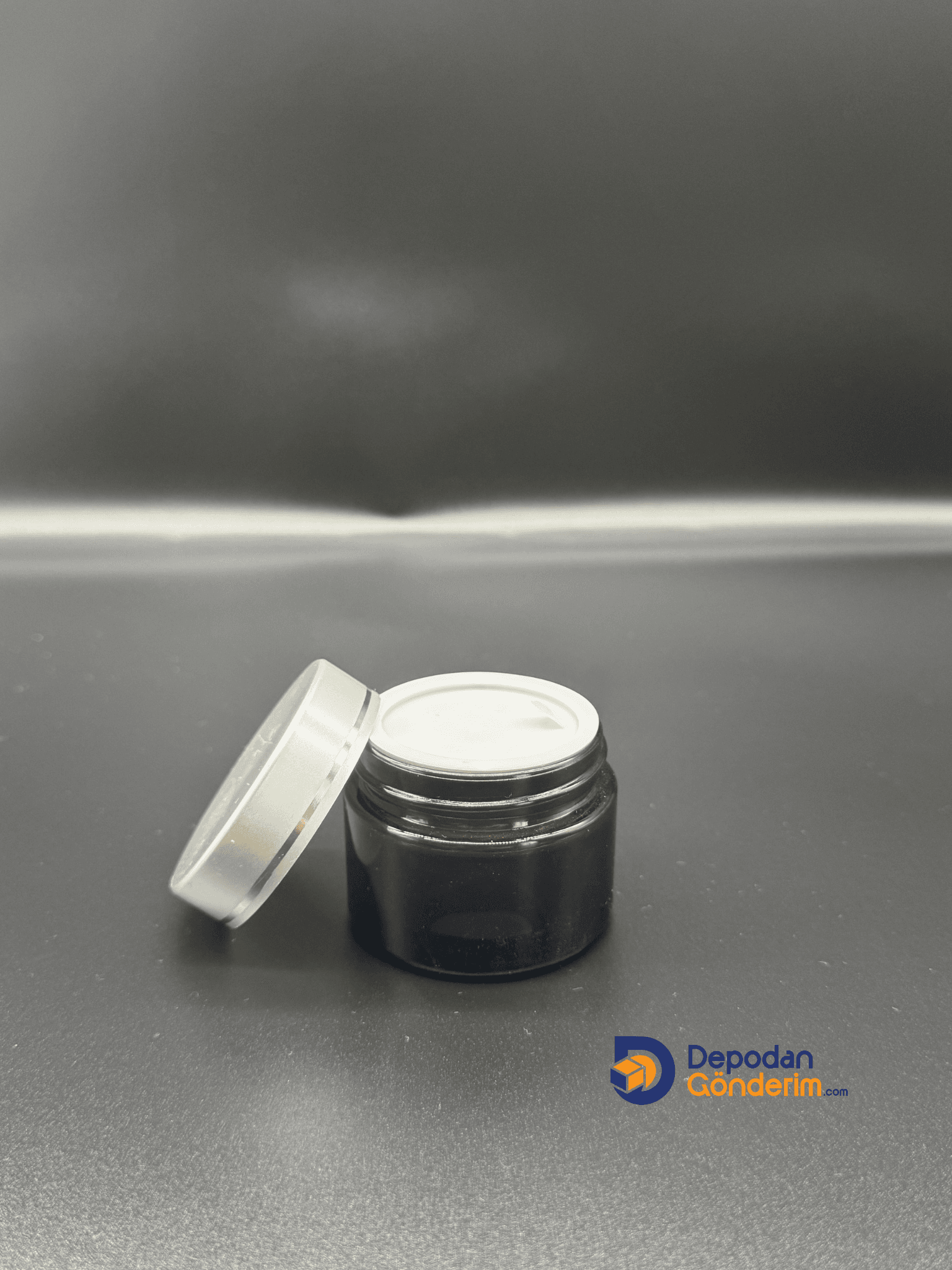 DP104 50cc Amber Cam Krem Kavanozu (Gümüş Kapaklı)