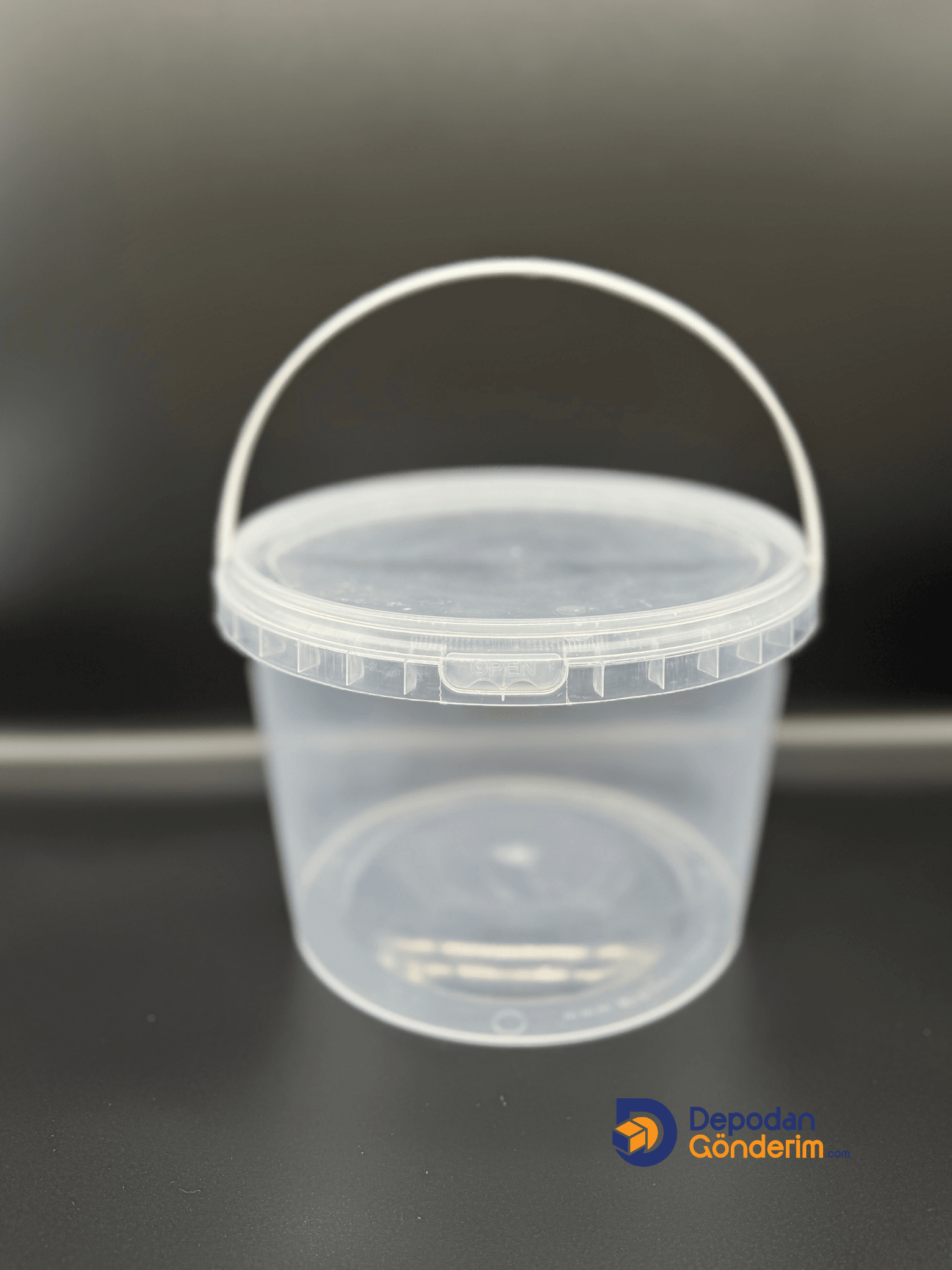 DP34 2000 cc Plastik Şeffaf Kapaklı Kova 