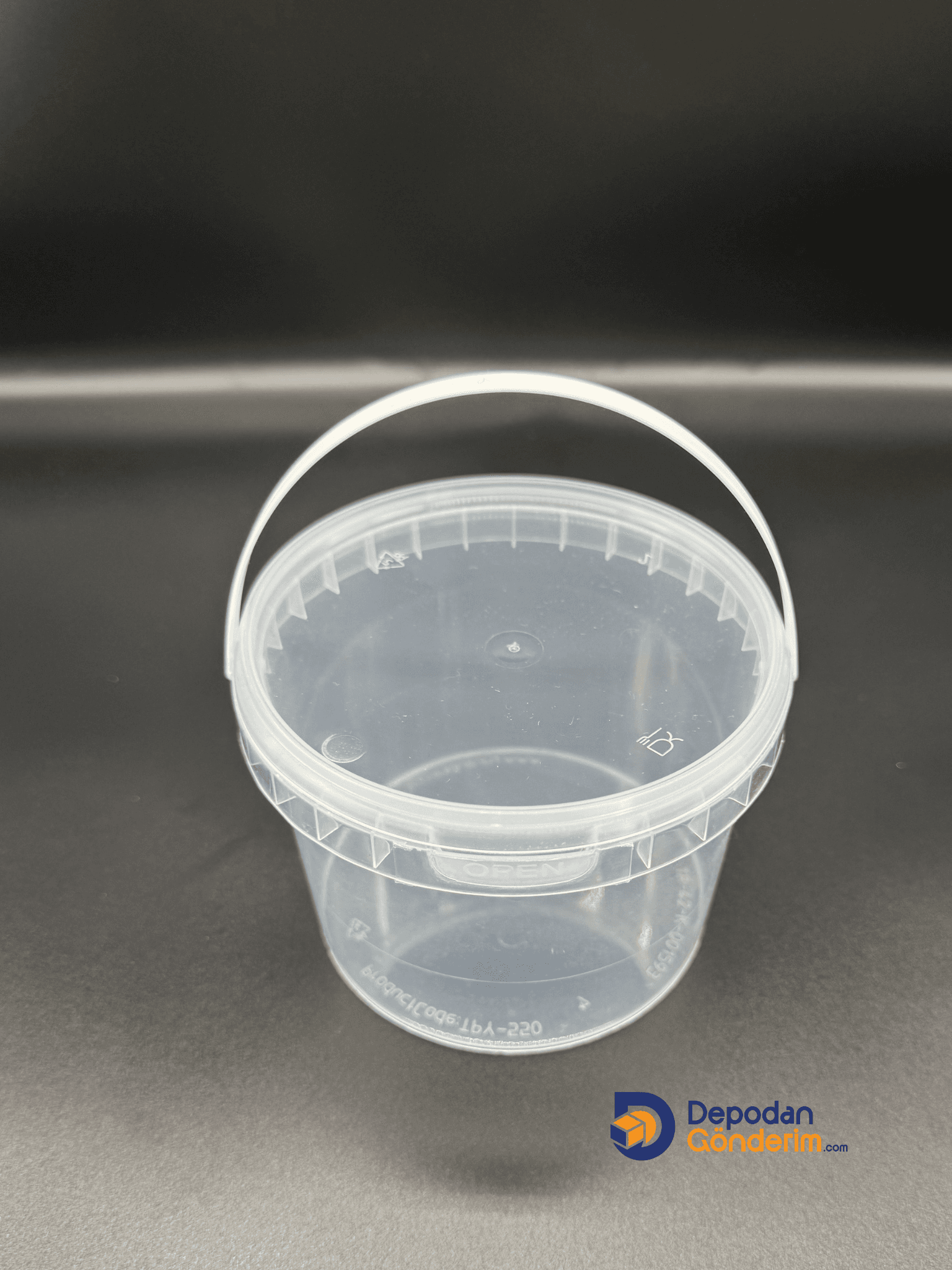 DP30 550cc Plastik Şeffaf Kapaklı Kova    