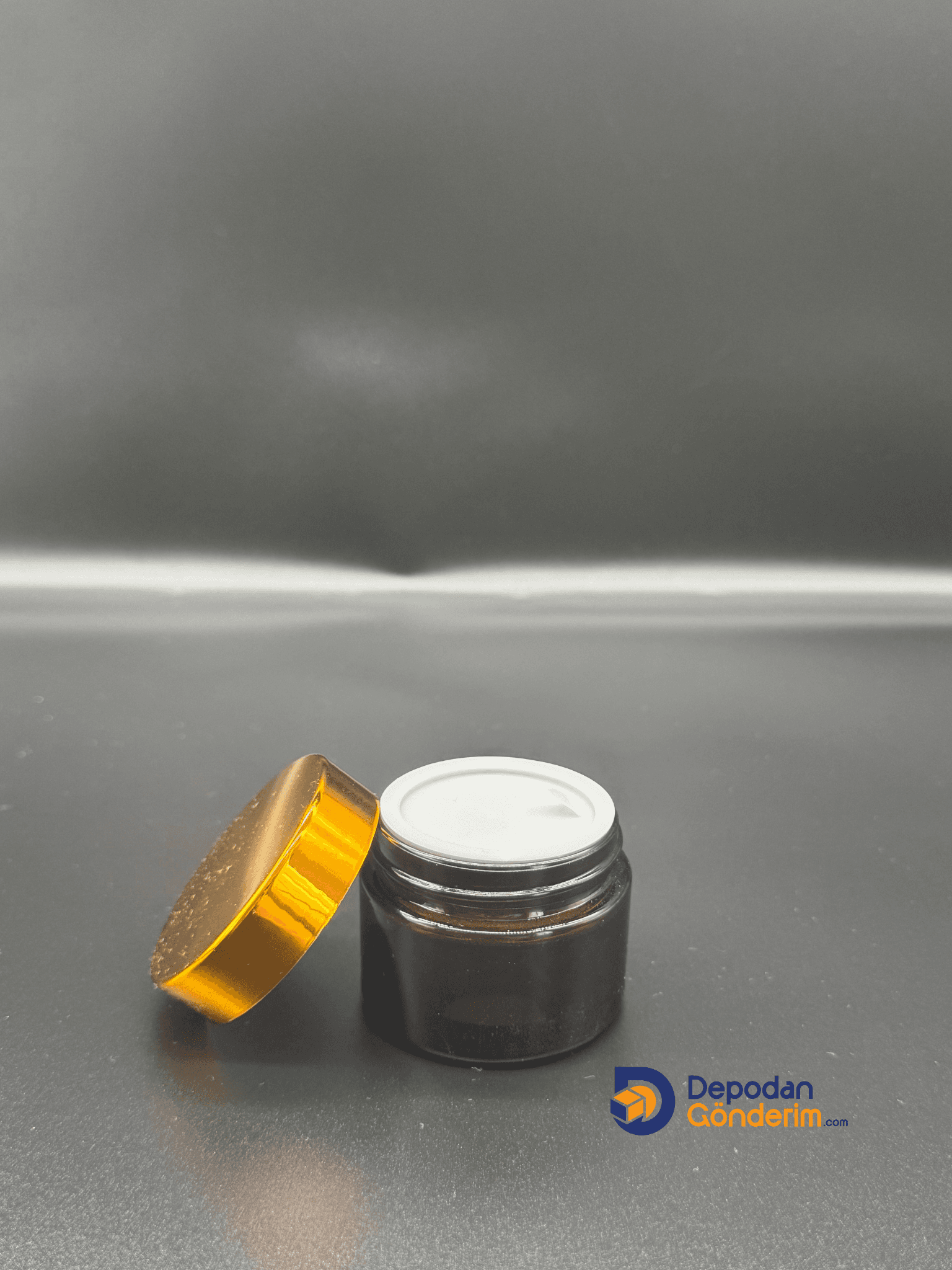 DP102 50cc Amber Cam Krem Kavanozu (Gold Kapaklı)