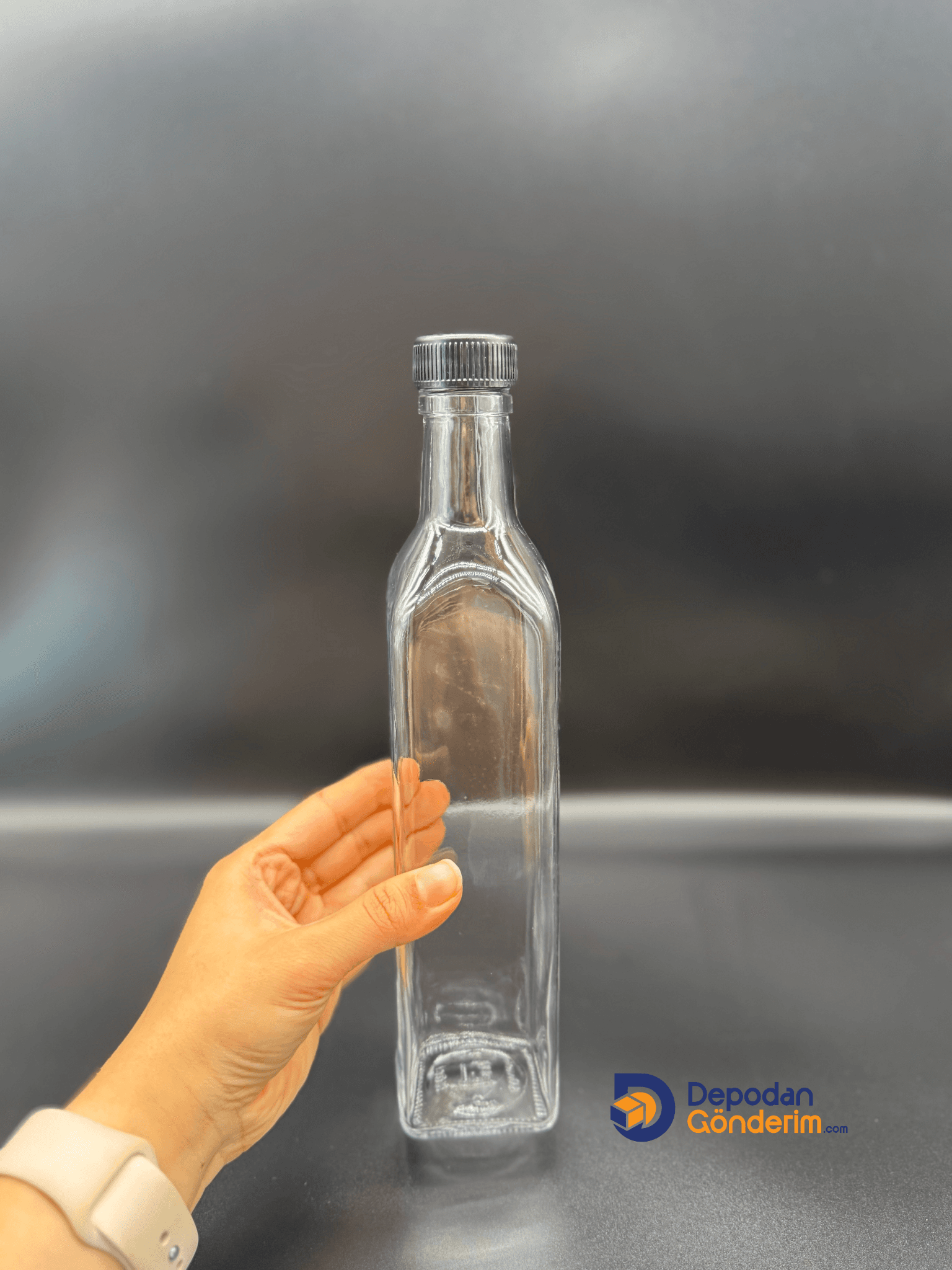 DP185 500cc Şeffaf Maraska Şişe (Siyah Eko Kapak) 