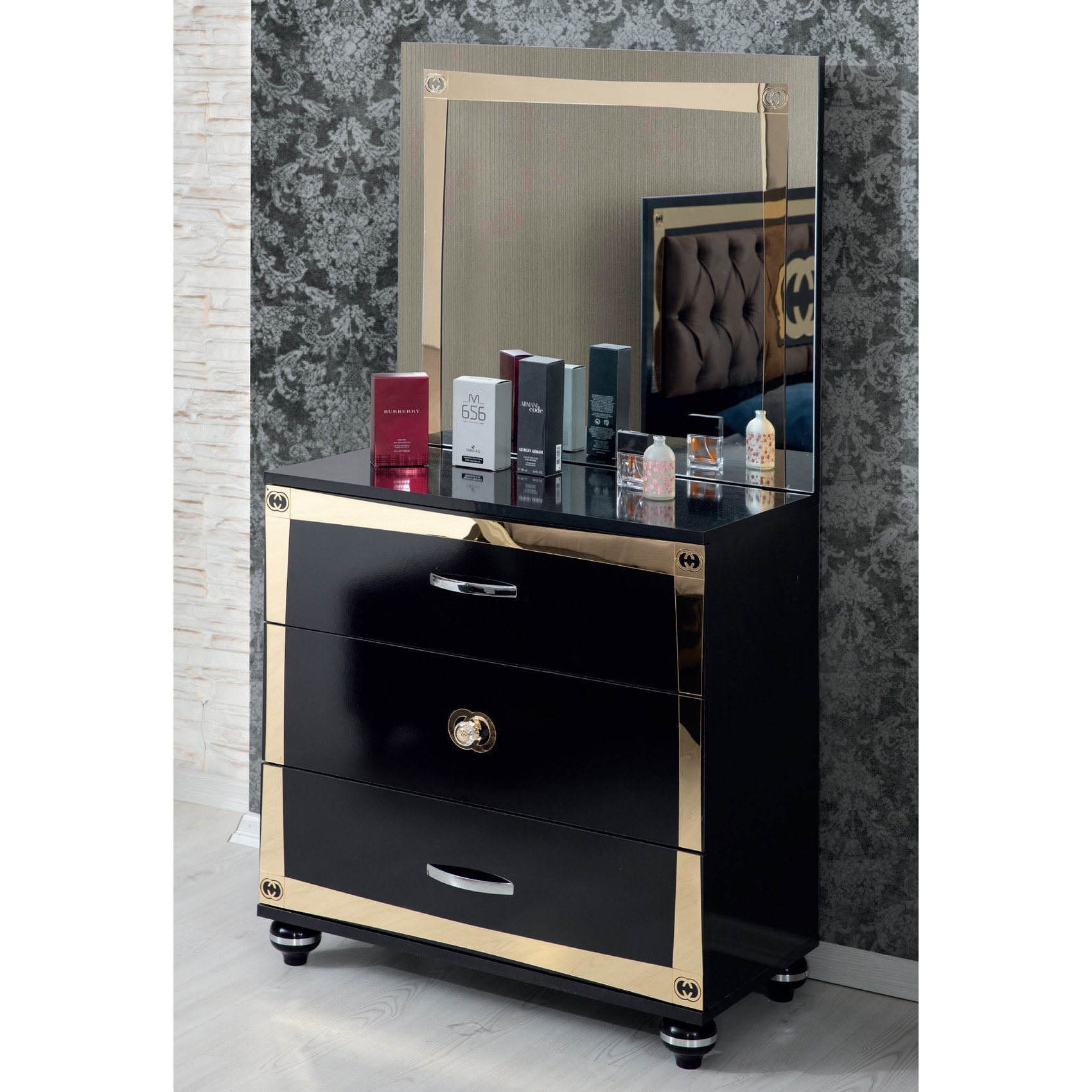 Gusto Vol2 Bedroom ( Wardrobe with 210 cm )