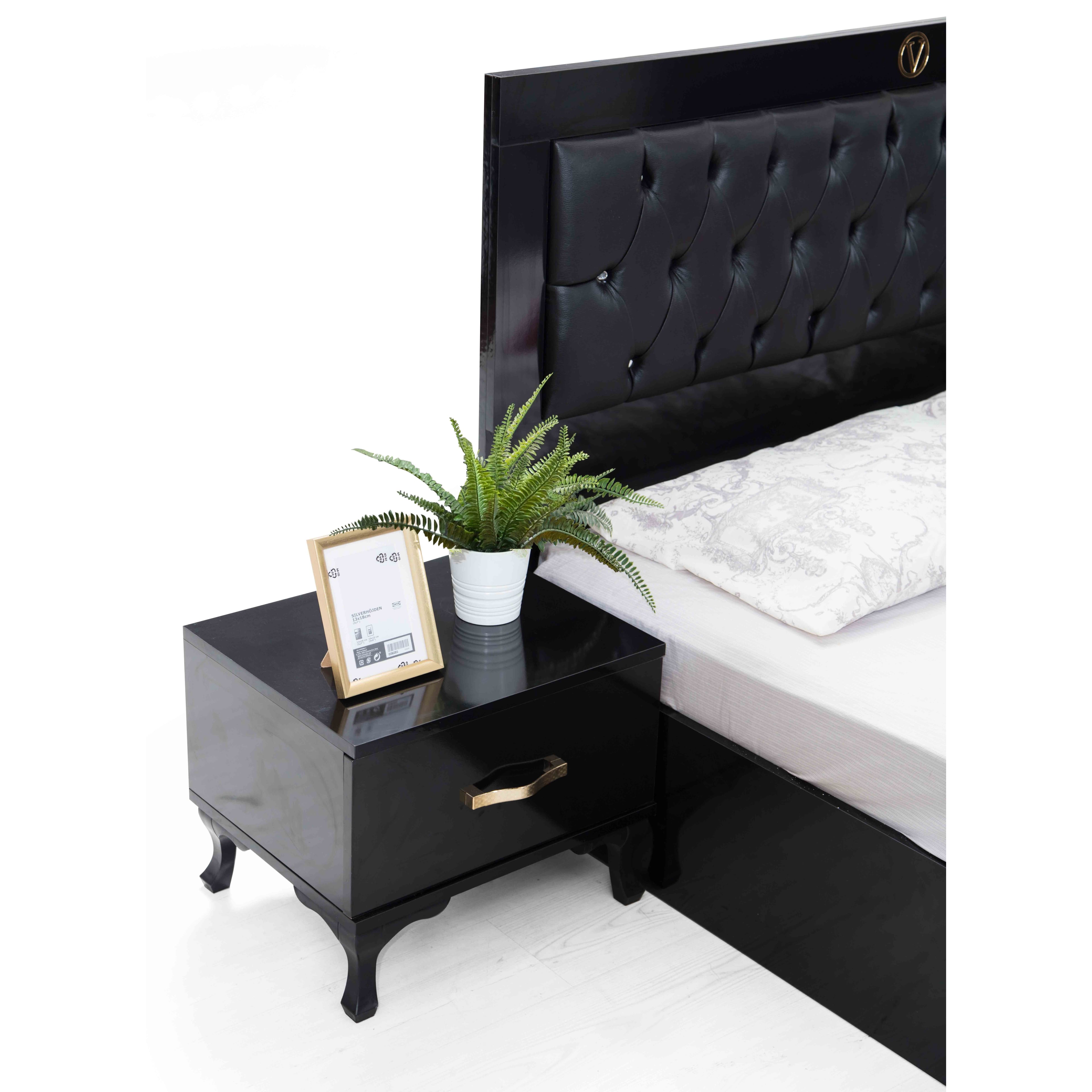 New Versace Vol2 Bedroom ( Wardrobe with 180cm )