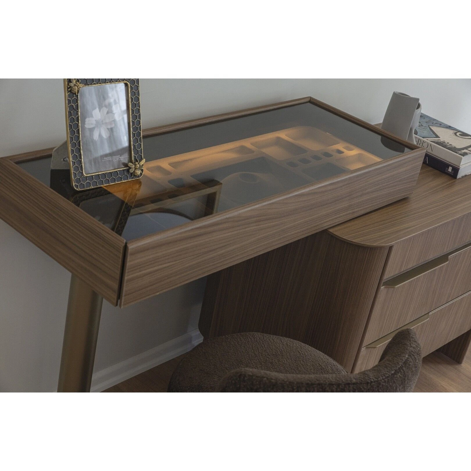 Bubble Vol2 Dresser + Ayna