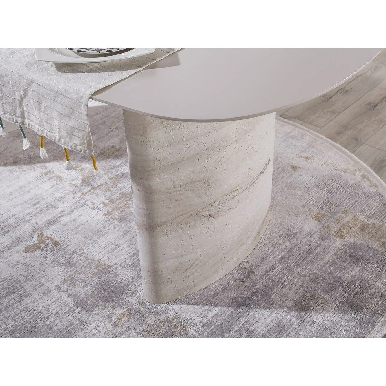 Moon Vol2 Yemek Masası