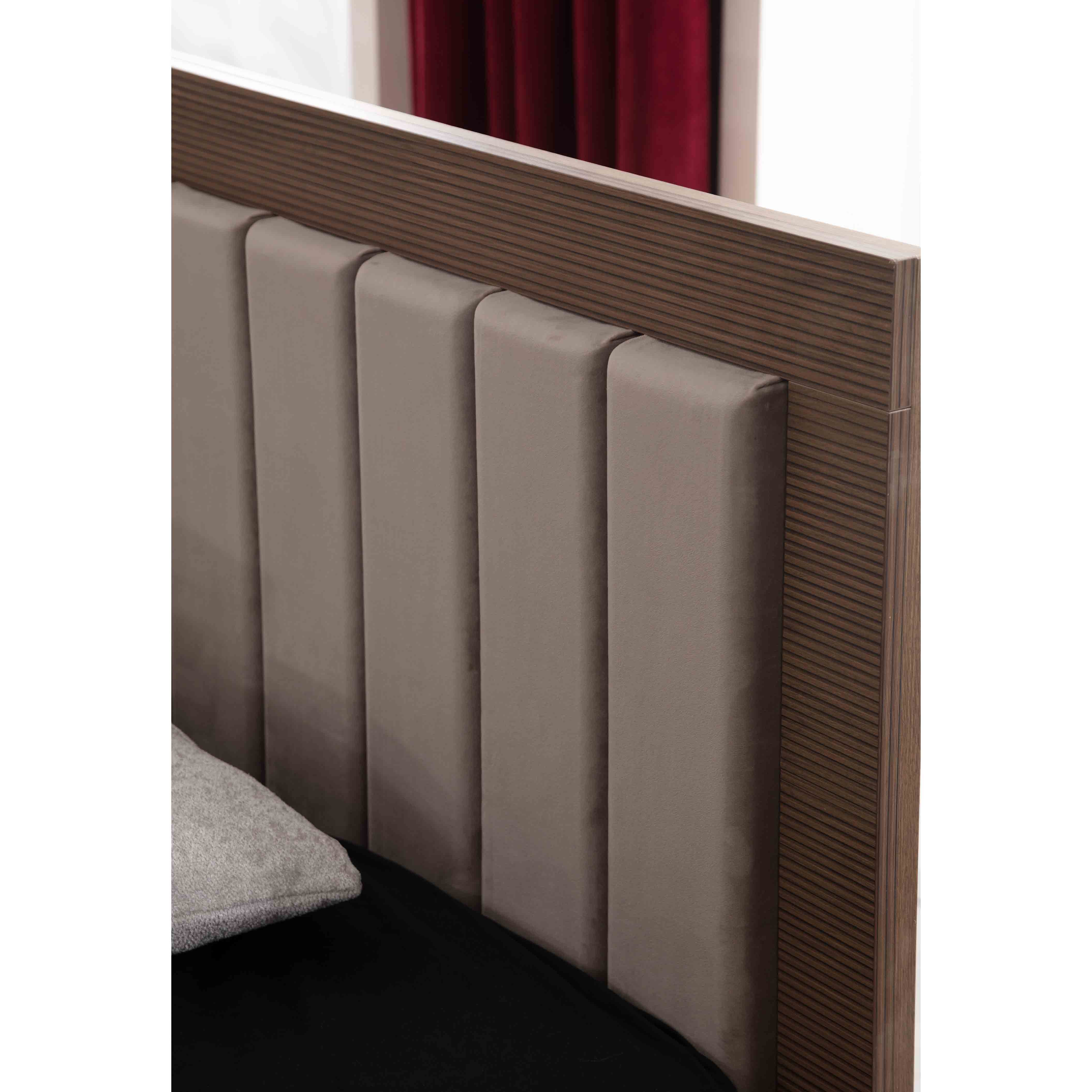 Carla Vol2 Bedroom ( Wardrobe with 180 cm )