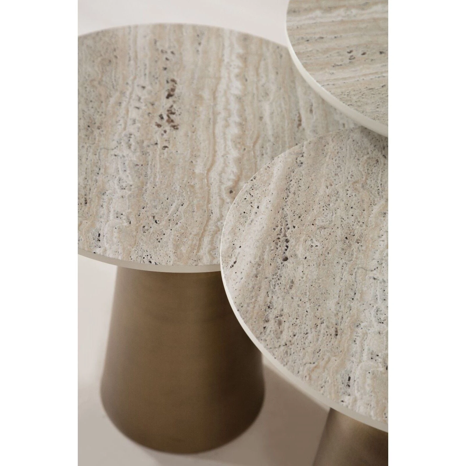 Beige Üçlü Traverten Görünümlü MDF Boyalı Metal Ayaklı Zigon Sehpa Seti