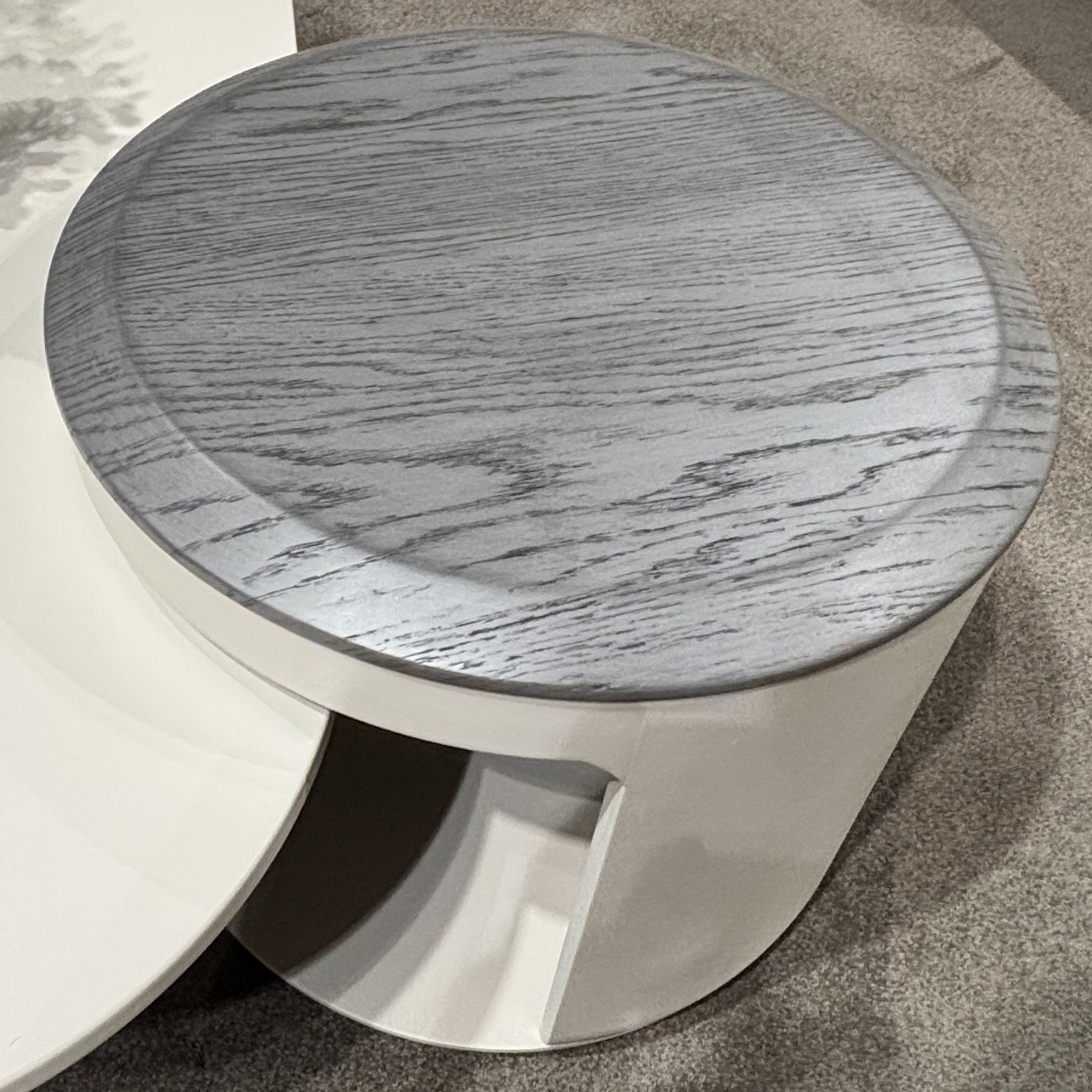 Hermes Center & Side*2 Tables