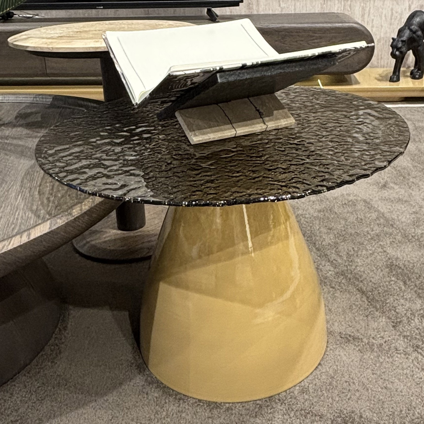 Fly Center & Side*2 Tables