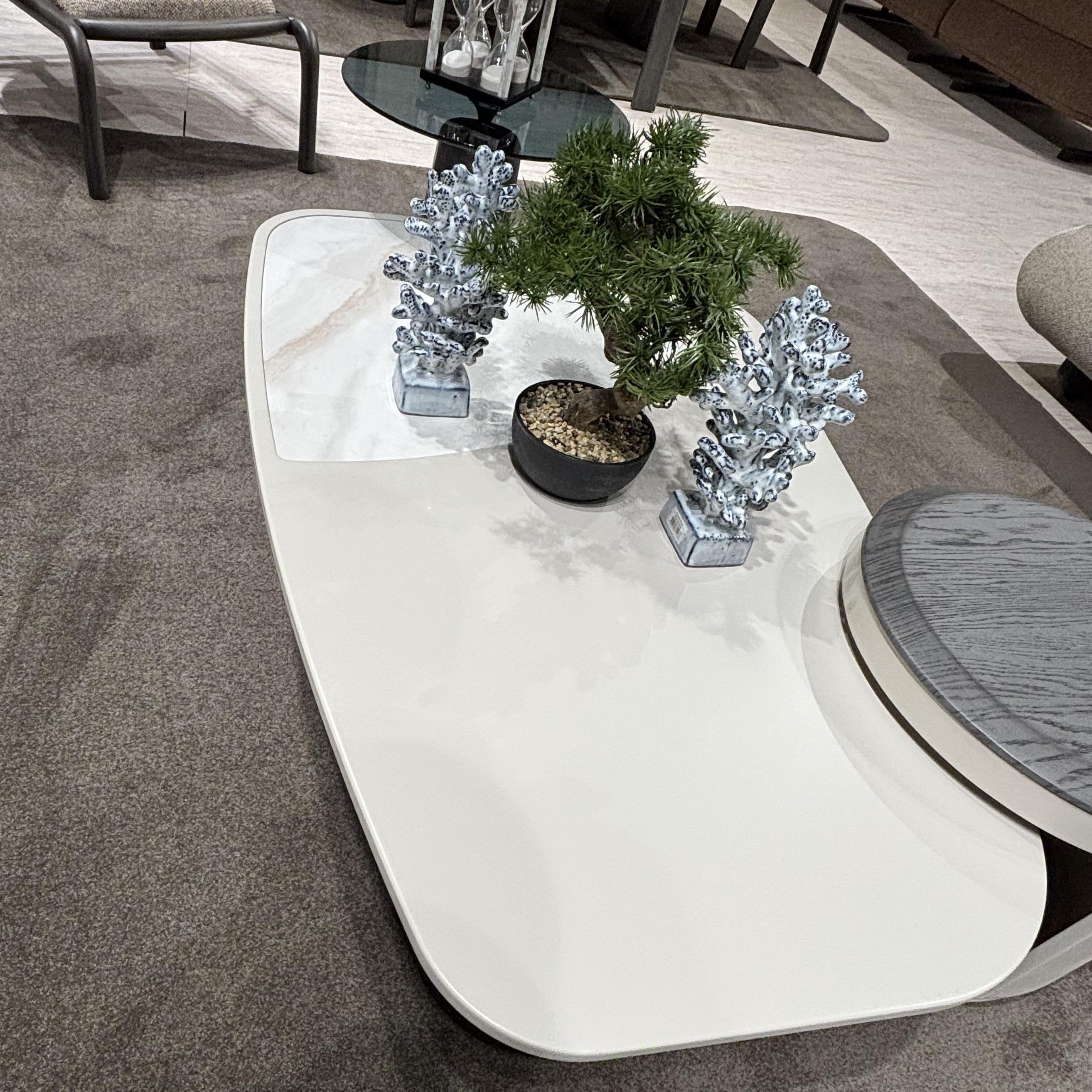 Hermes Center & Side*2 Tables