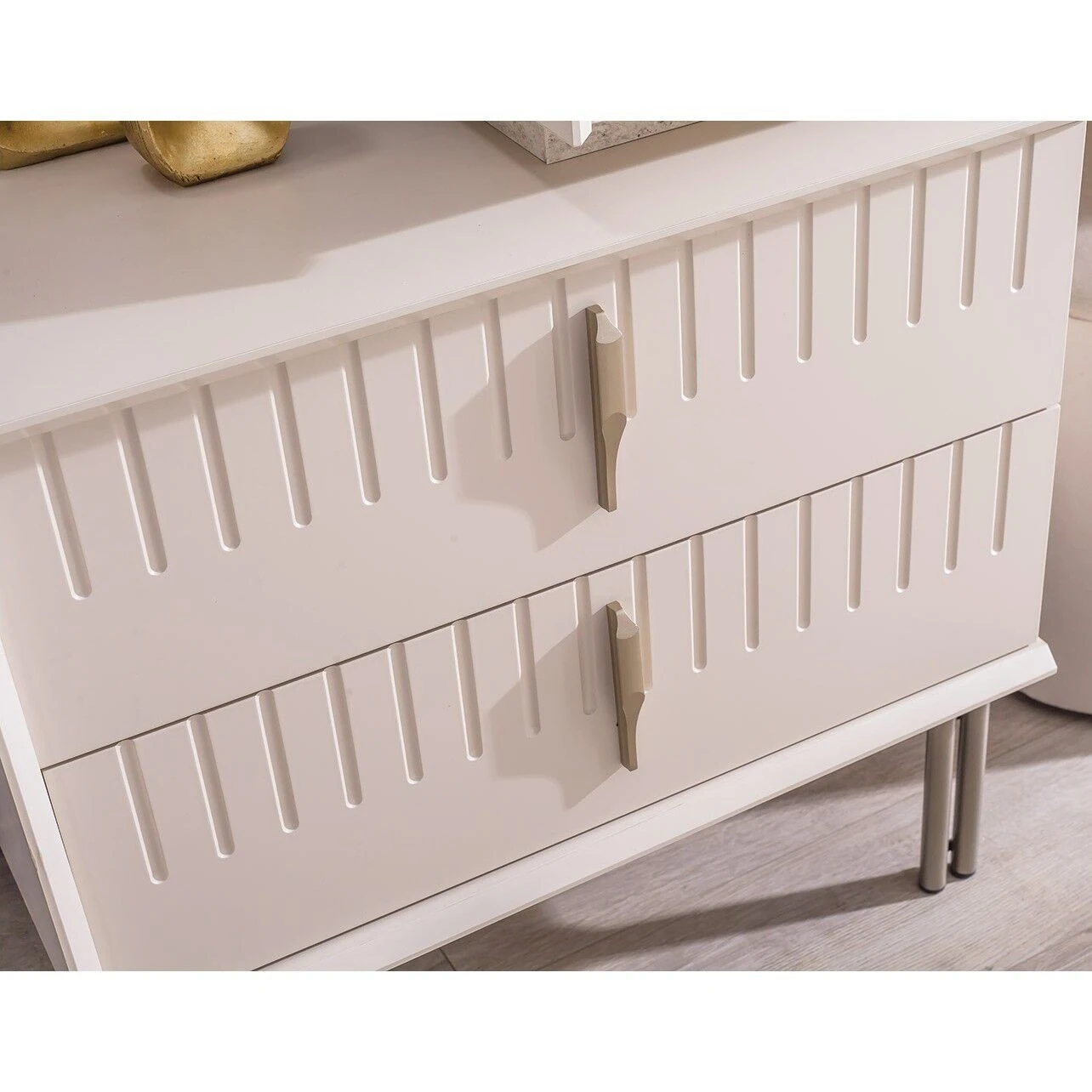 Tress Dresser + Ayna