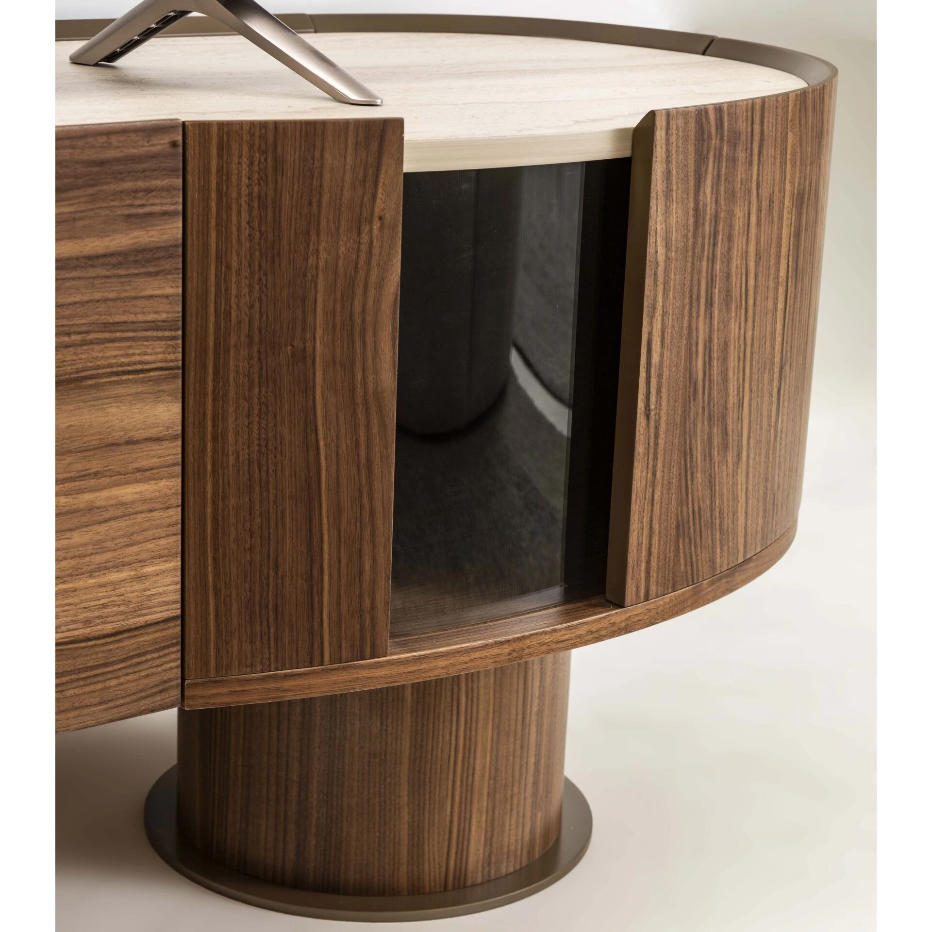 Otto Plus televizor vahidi