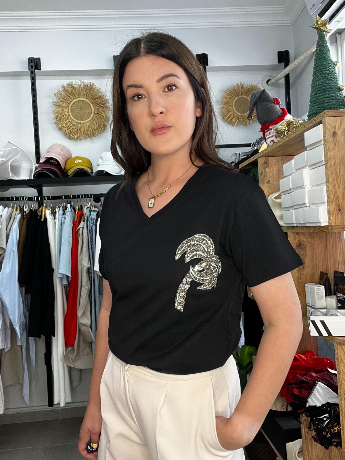 Palmiye Taşlı V Yaka Tshirt 